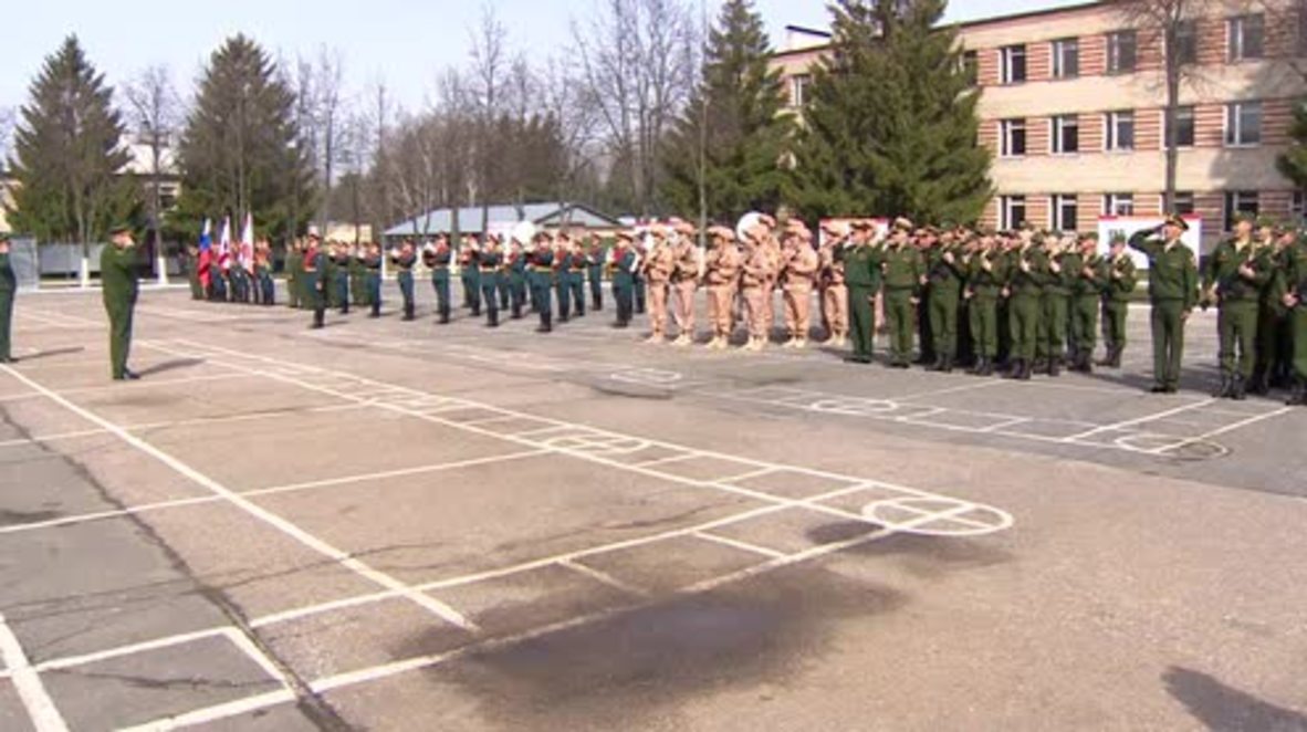 Russia: Russian sappers welcomed home after Syria mission