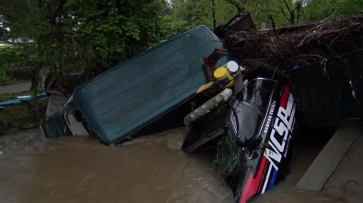USA: Heavy flooding in Missouri leaves 1 dead