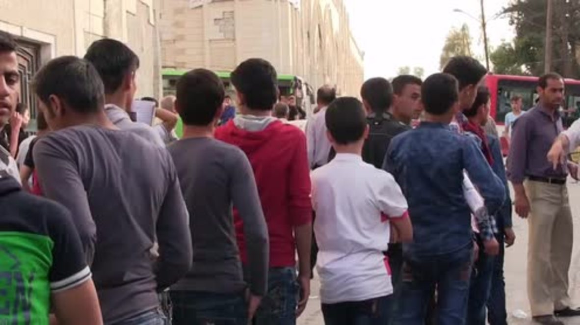 Syria: Scores of Syrian students arrive in Aleppo for primary education exams