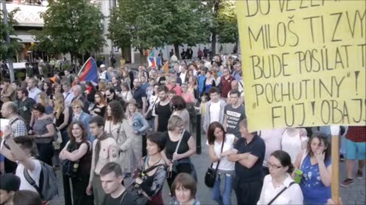 Czech Republic: Thousands march against President Zeman and FinMin Babis in Prague