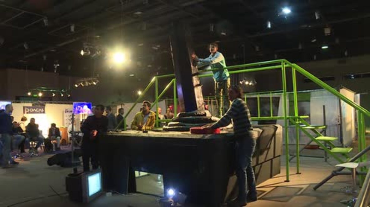 Uruguay: Game on! World's largest Atari joystick will sort the gamers from the noobs