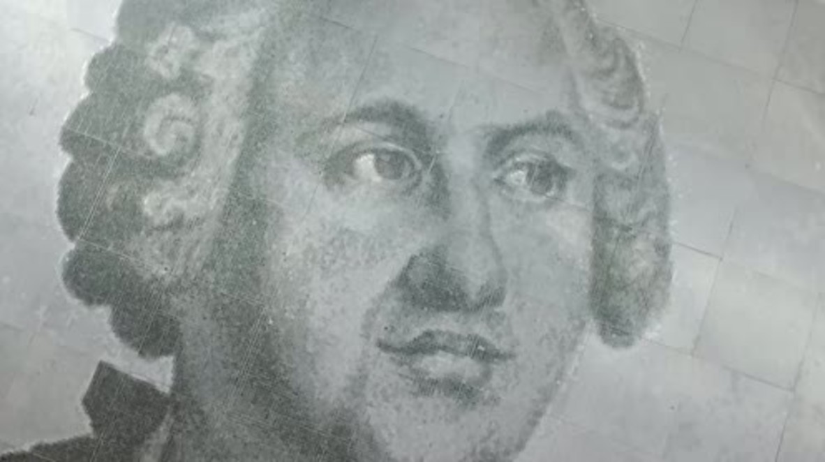 Russia: HUGE mosaic depicting scientist Lomonosov marks his 305th birthday
