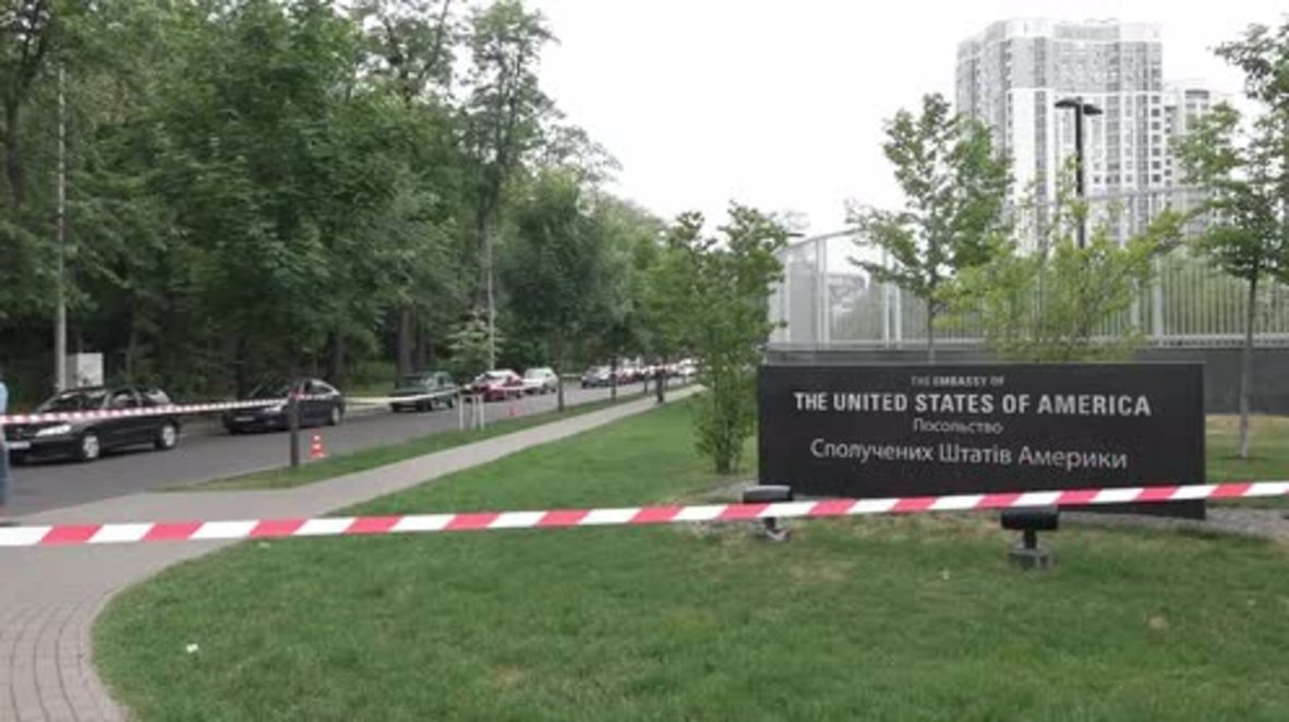 Ukraine: Explosion hits US embassy in Kiev