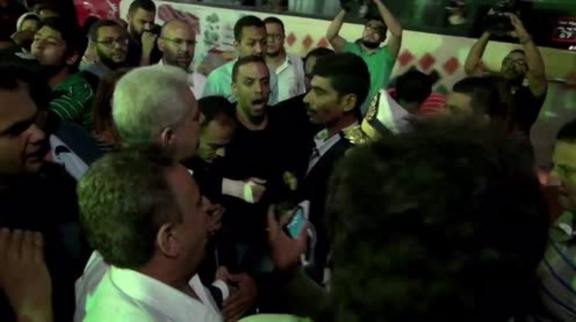 Egypt: Police clash with protesters denouncing Red Sea islands deal in Cairo