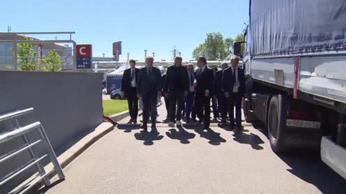 Russia: Mutko inspects Zenit Arena ahead of Confederations Cup opening