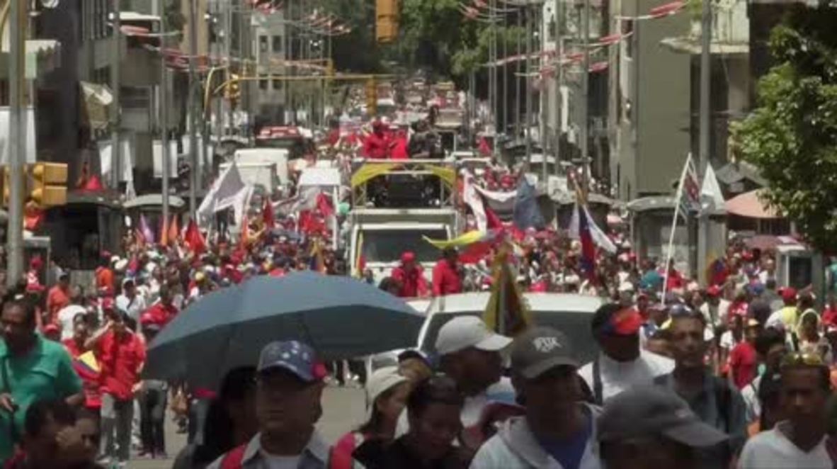 Venezuela: Thousands of Maduro supporters flood streets of Caracas
