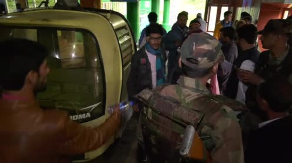 India: Seven dead in Kashmir cable car accident