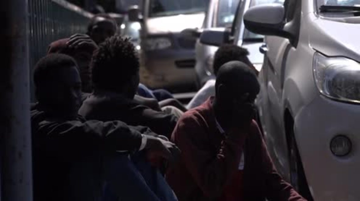 Italy: Refugees detained crossing Roja River into France near Ventimiglia