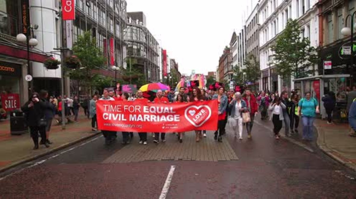 UK: LGBTQ activists march in Belfast for same-sex marriage, against DUP