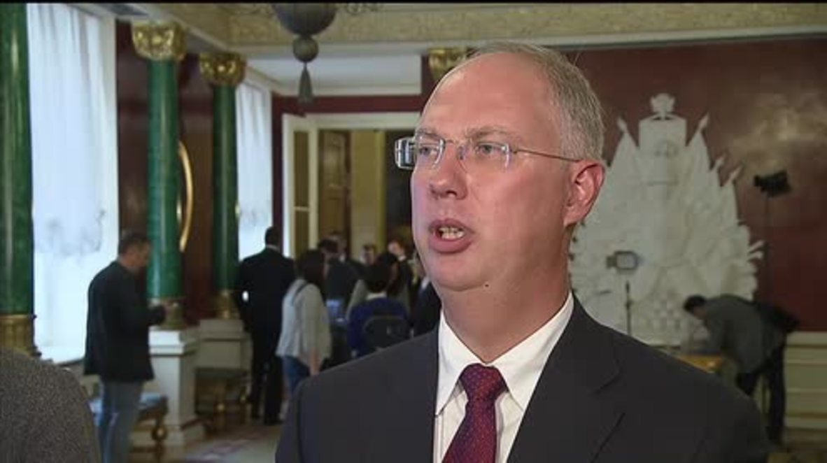 Russia: China and Russia sign $10bn investment fund deal
