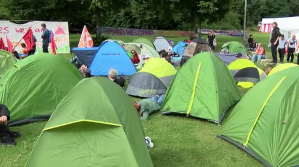 Germany: All quiet before the storm - G20 activists stage sleep-in vigil in Hamburg