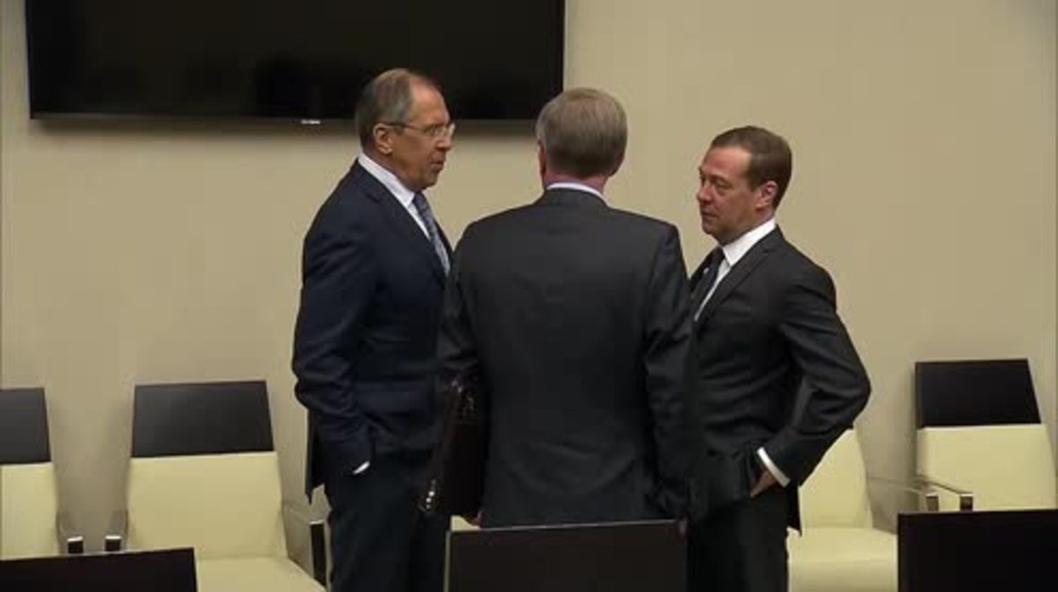 Russia: Putin meets with his Security Council ahead of G20 Summit