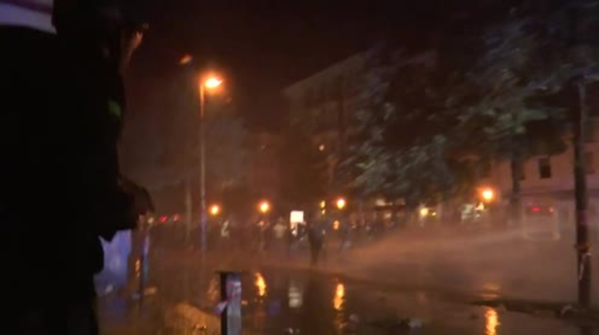 Germany: Turmoil, fires and water cannons on Hamburg streets as G20 protests continue