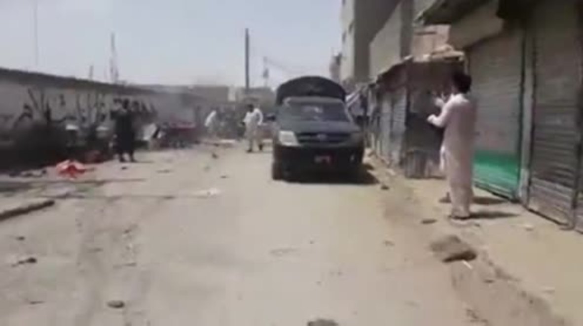 Pakistan: At least 2 dead after suicide bomber targets police in Chaman *GRAPHIC*