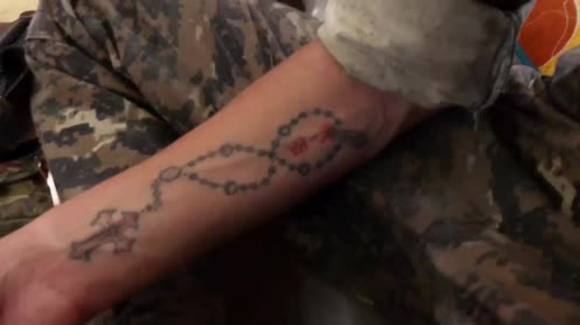 Syria: Tattooed Syrian Christians fight alongside SDF against IS in Raqqa