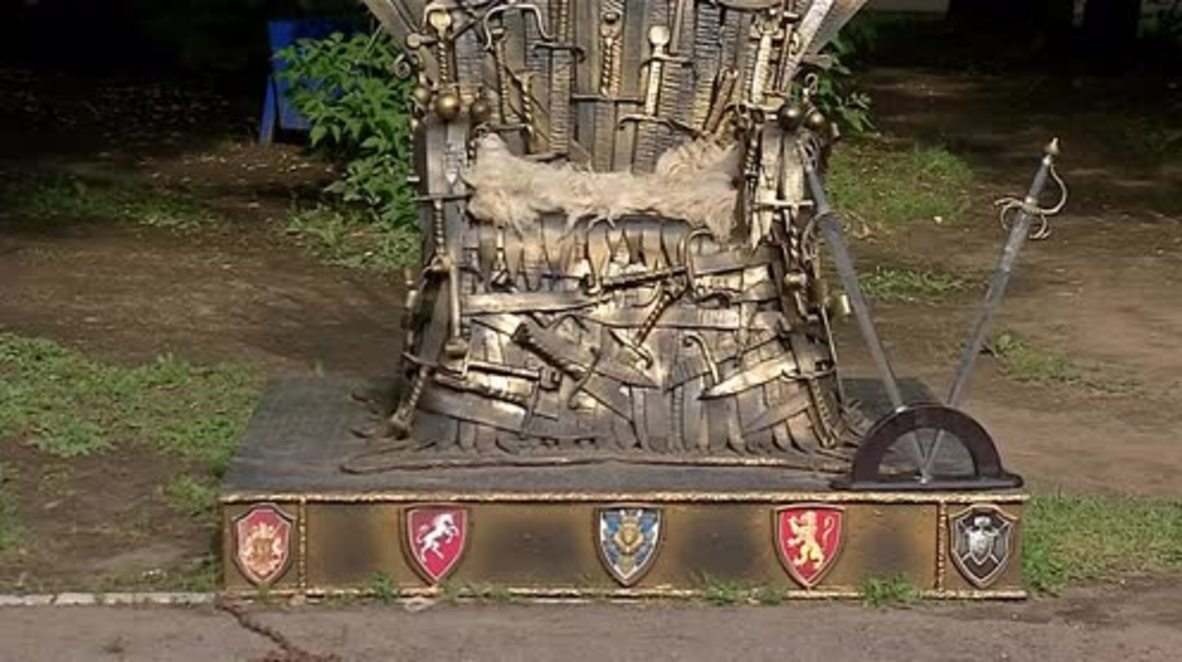 SEE the ‘real Iron Throne’ from Game of Thrones forged by Blagoveshchensk blacksmiths