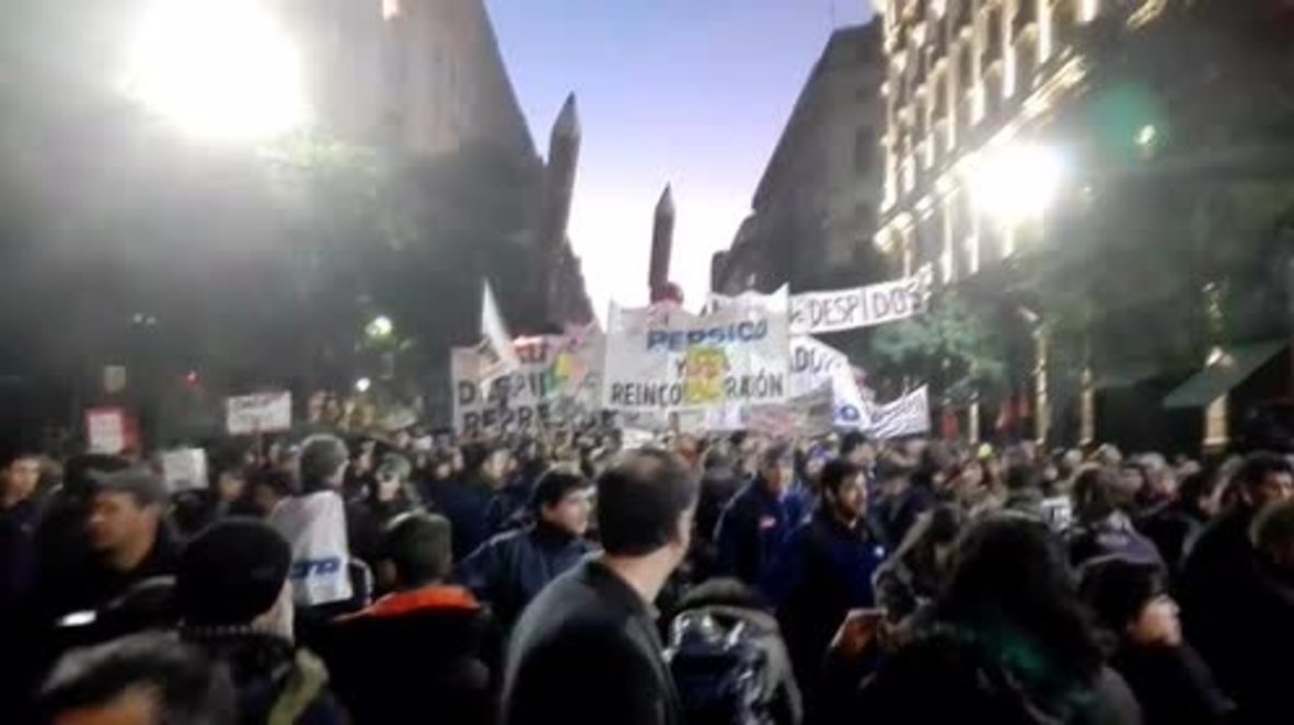 Argentina: Protesters decry dismissal of hundreds from PepsiCo plant in Buenos Aires