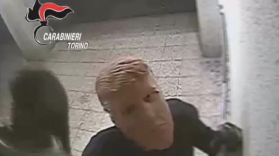 Trump twins foiled after cash machine heist