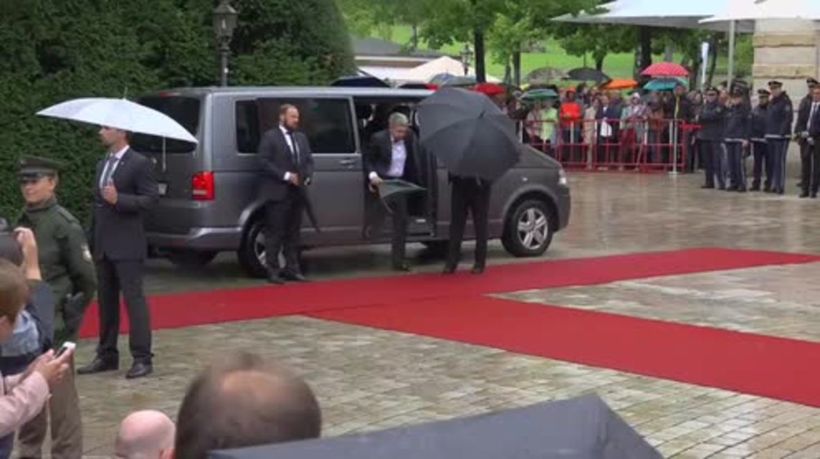 Germany: Merkel goes full glam alongside Swedish royals for Wagner opera recital