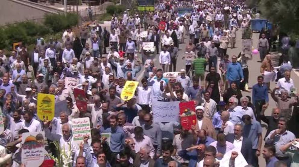 Iran: 'Down with Israel!' Thousands rally in solidarity against al-Aqsa security