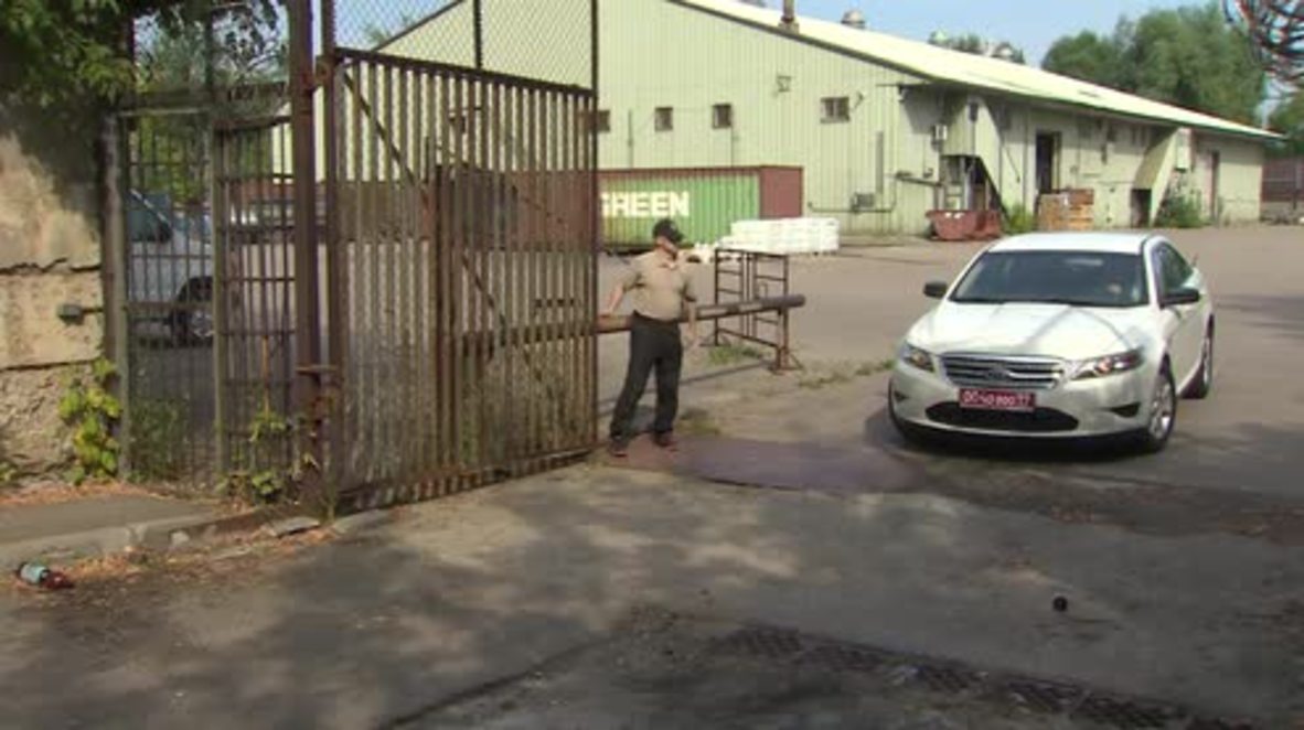 Russia: Moscow tells US to clear out of embassy storage facility in response to US sanctions