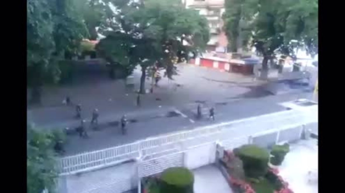 Venezuela: Fireworks launched at security forces as violence erupts in Caracas
