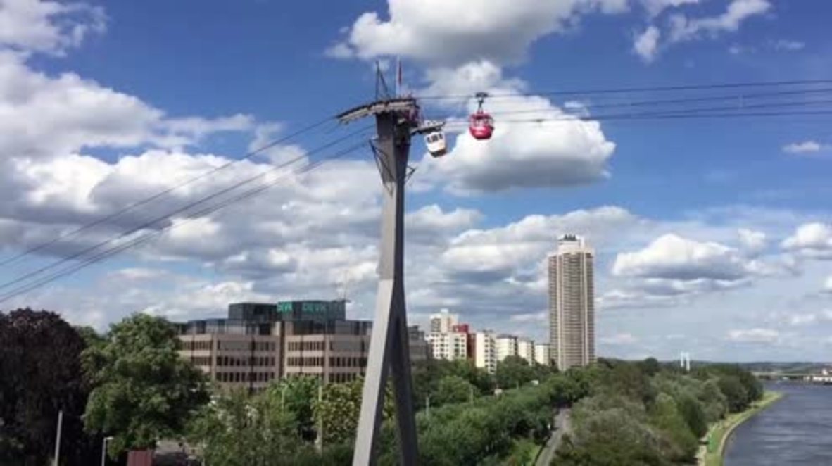 Germany: Stuck cable car leaves 2 children and 2 adults dangling above Cologne
