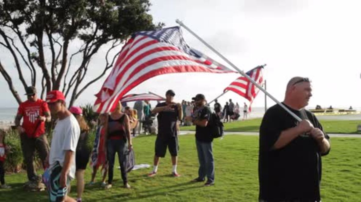USA: 'America First, baby' - Trump supporters hold vigil for 'victims of refugees' in Laguna Beach