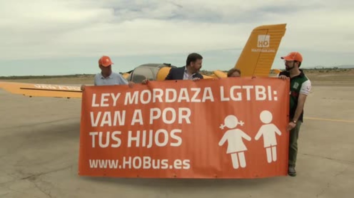 Spain: Anti-transgender group fly their message over popular holiday destinations