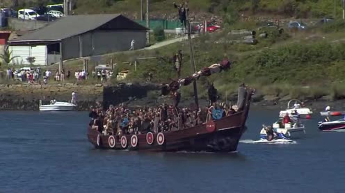 At-laga! Vikings descend on coastal Galician town in spectacular reenactment