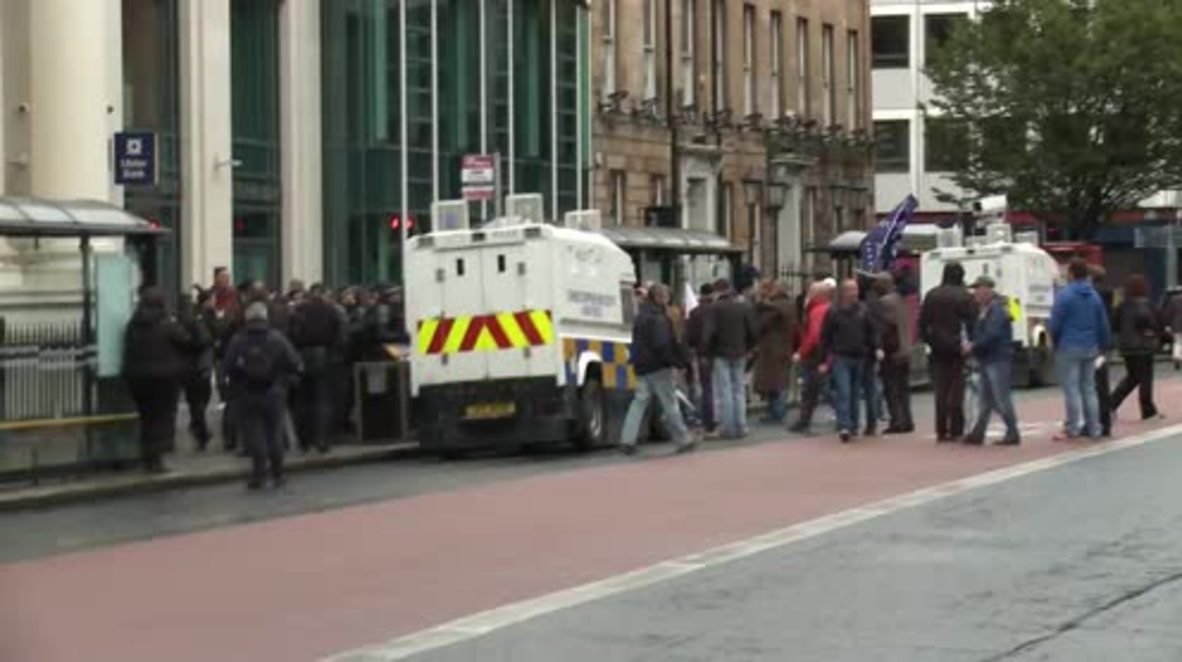 UK: Britain First and anti-fascist protesters face-off in Belfast rallies