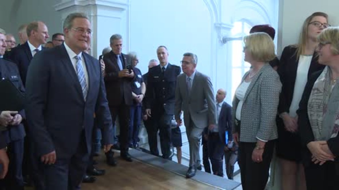 Germany: Interior Minister unveils specialist anti-terror police units at new HQ