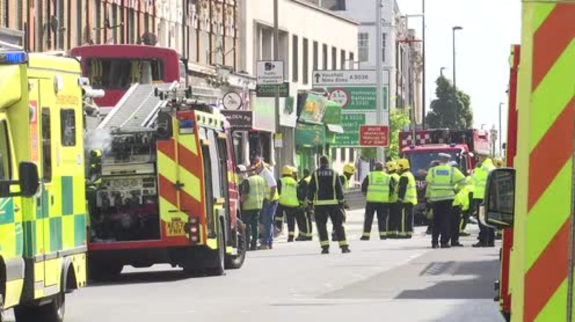 UK: Casualties and trapped passengers after double-decker crashes into London shop