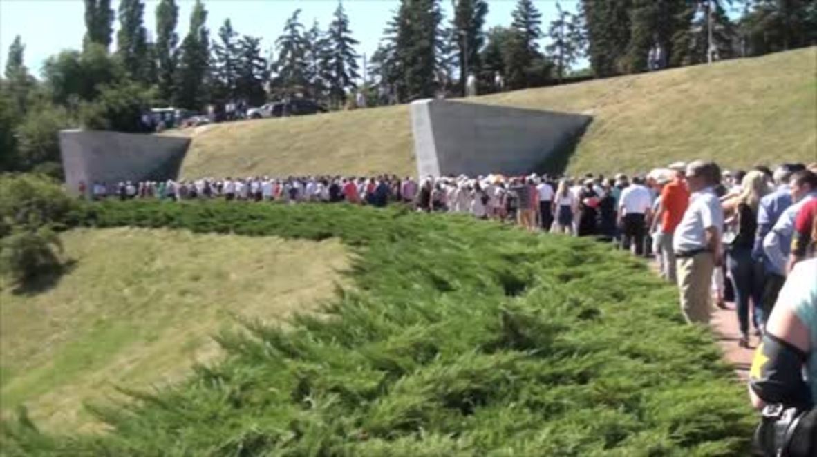 Russia: Jews lead memorial for 27,000 killed on anniv. of Zmievskaya Balka massacre