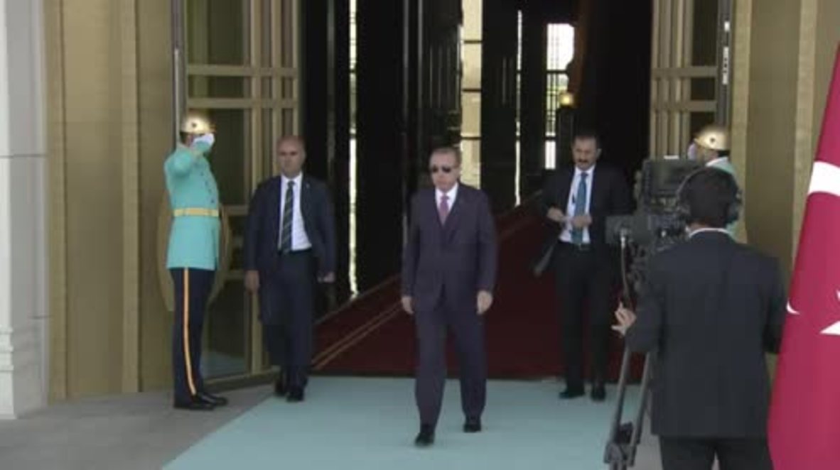 Turkey: Erdogan welcomes Palestinian President Abbas to Ankara