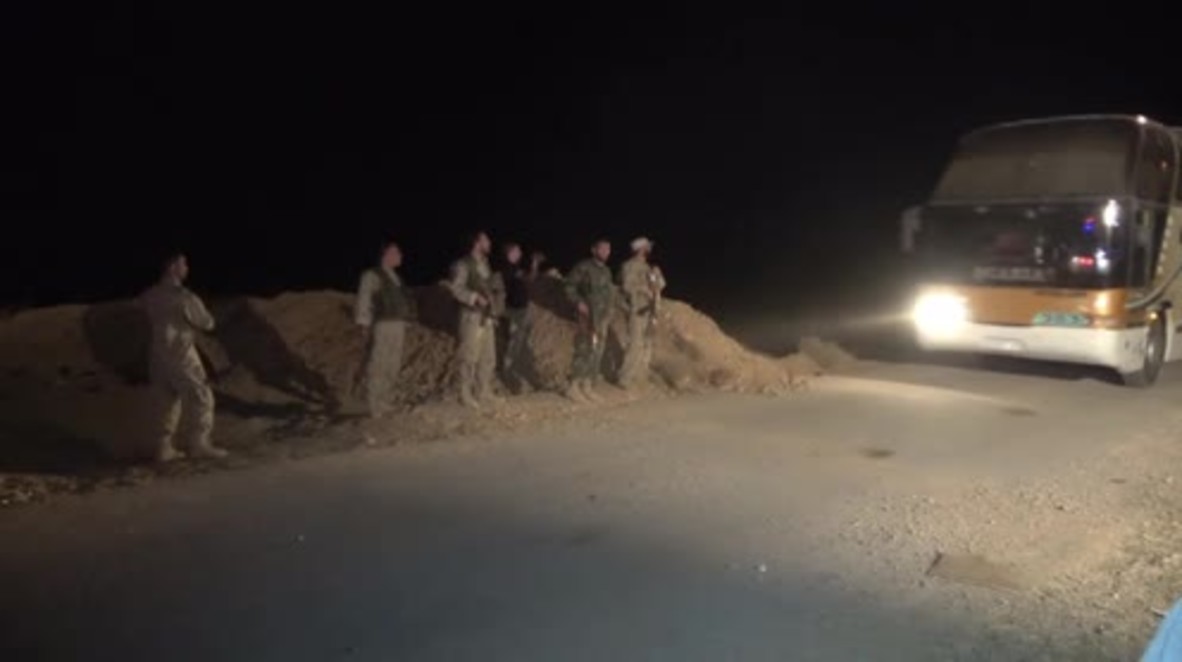 Syria: IS fighters evacuated from Western Qalamoun following ceasefire deal *EXCLUSIVE*