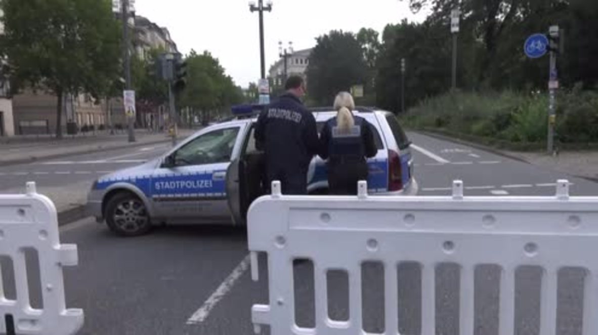 Germany: 60,000 Frankfurt residents evacuate their homes ahead of WWII bomb diffusion