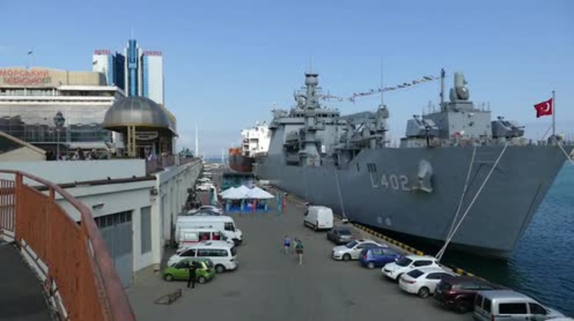 Ukraine: Turkish tank landing ship docks in port of Odessa