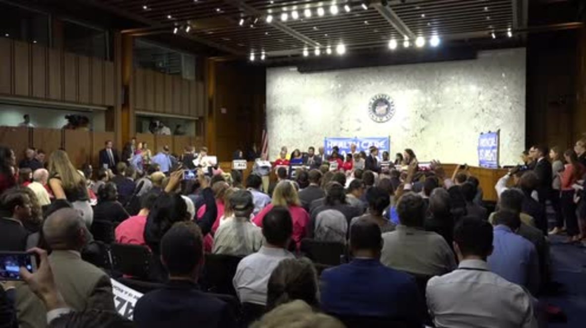 USA: 'Finally healthcare will be a right' - Sanders unveils universal healthcare bill