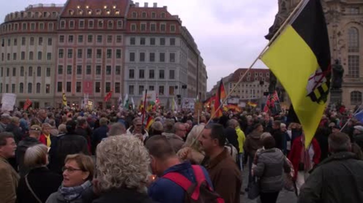 Germany: Hundreds of Pegida supporters celebrate AfD result on streets of Dresden