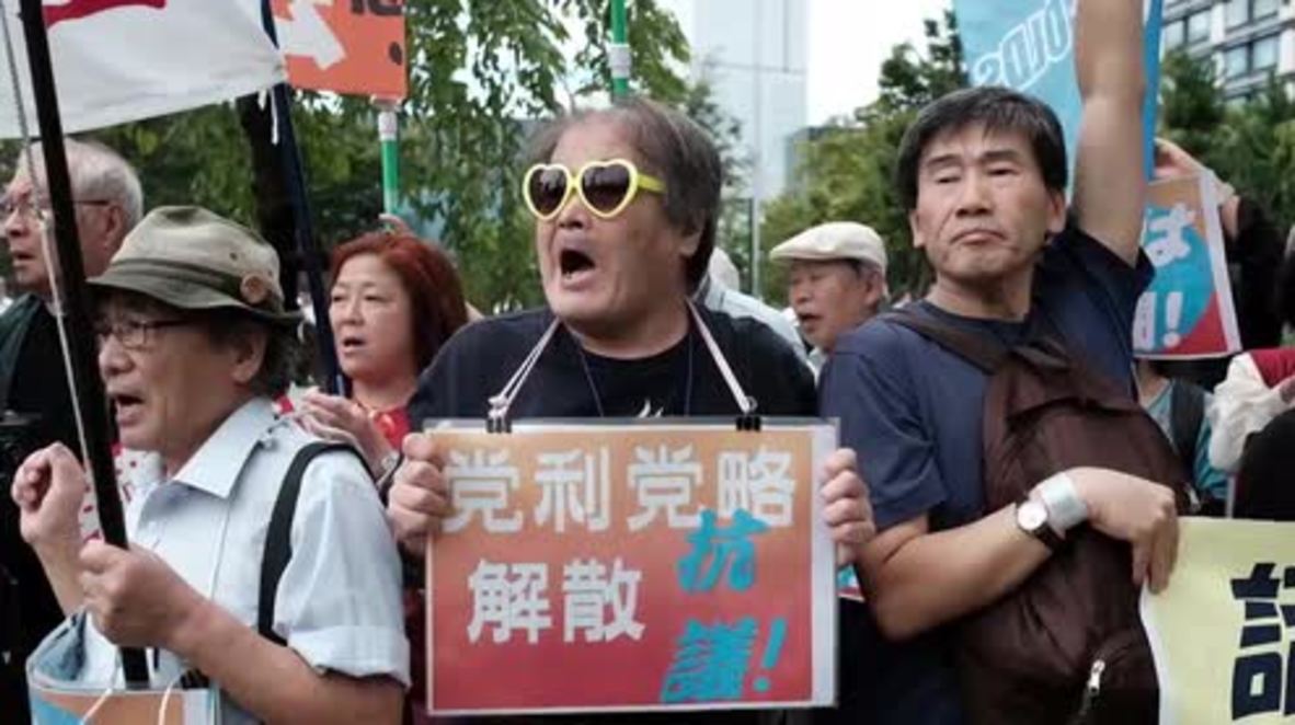 Japan: Protesters rally against PM Abe's decision to dissolve parliament and call snap election