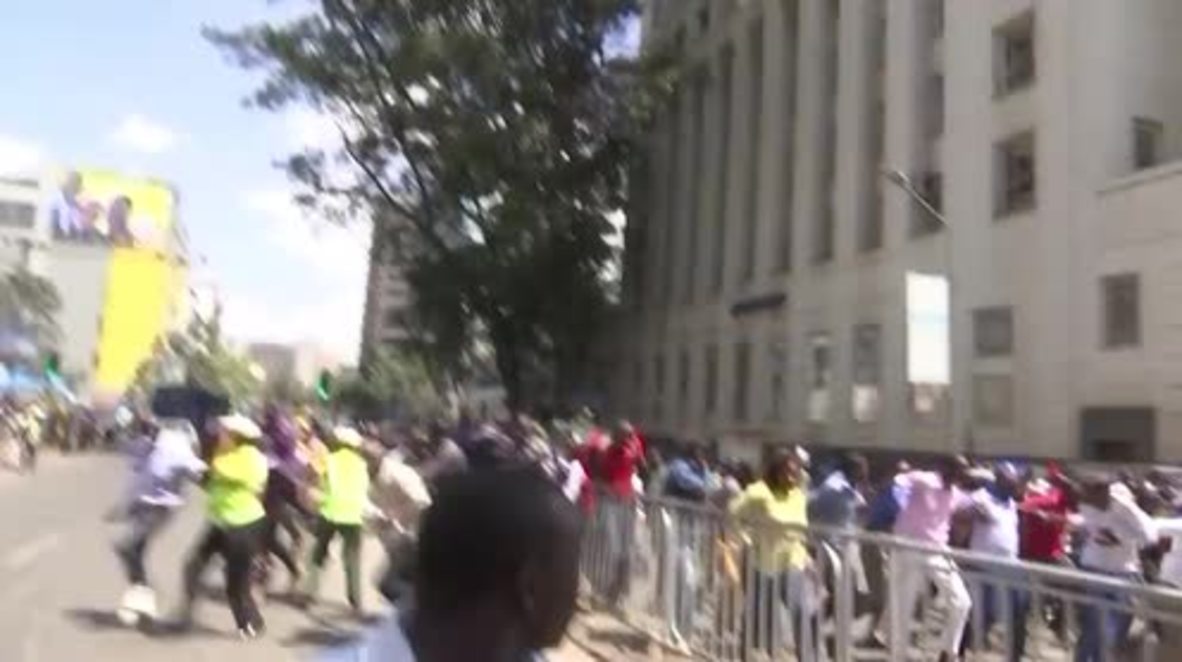 Kenya: Tear gas billows as opposition supporters clash with riot police in Nairobi