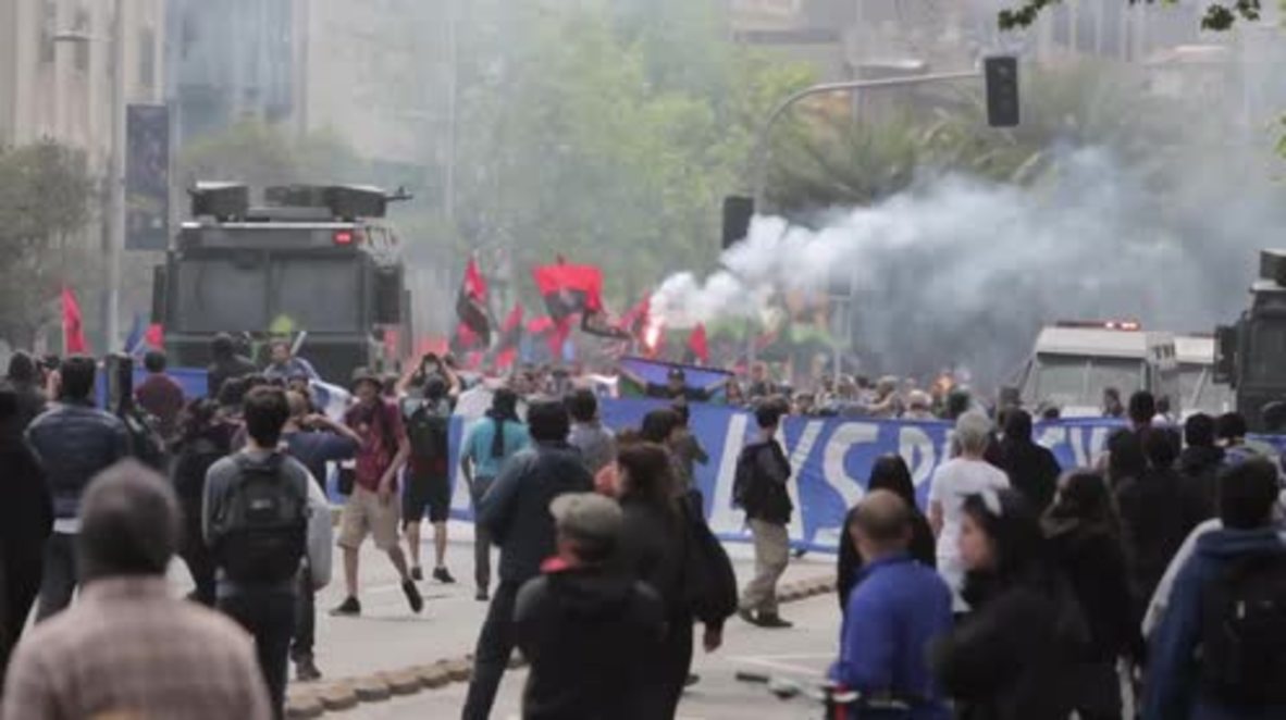 Chile: Clashes erupt at Mapuche demo in Santiago