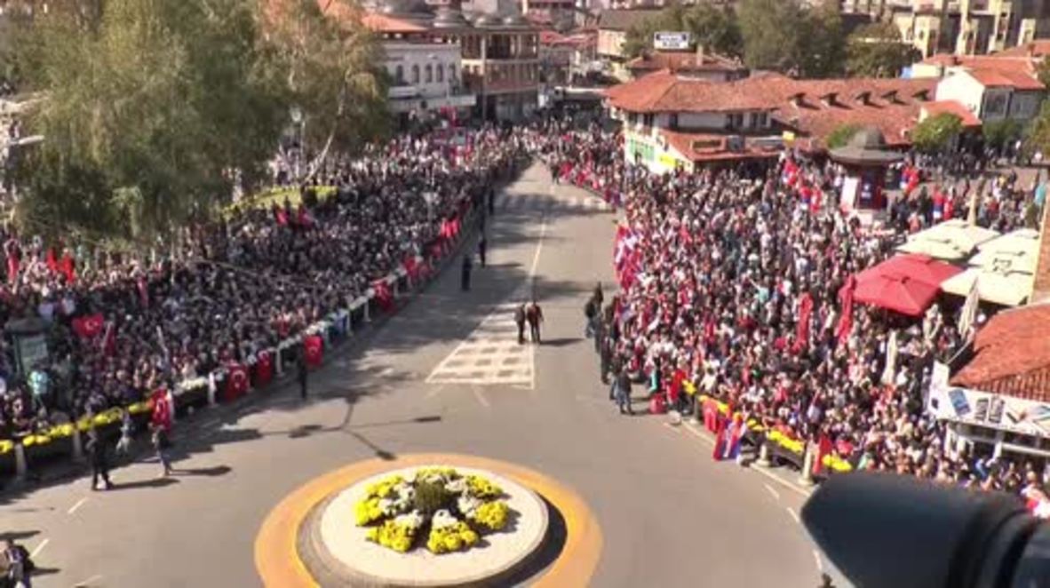 Serbia: Erdogan receives warm welcome in visit to Novi Pazar