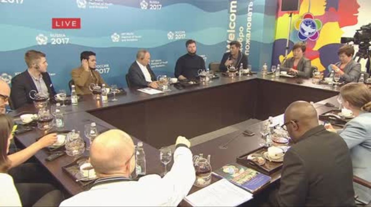 Russia: Putin discusses science, climate and migration with students in Sochi