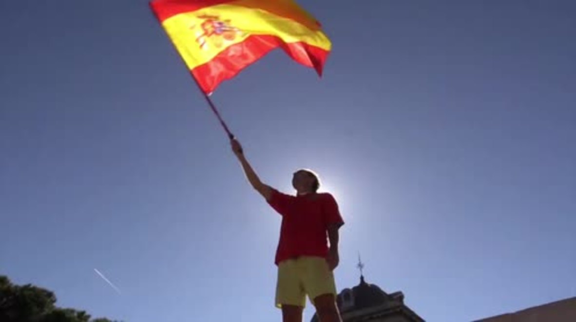 España: Miles salen en Madrid en defensa de la unidad de España.