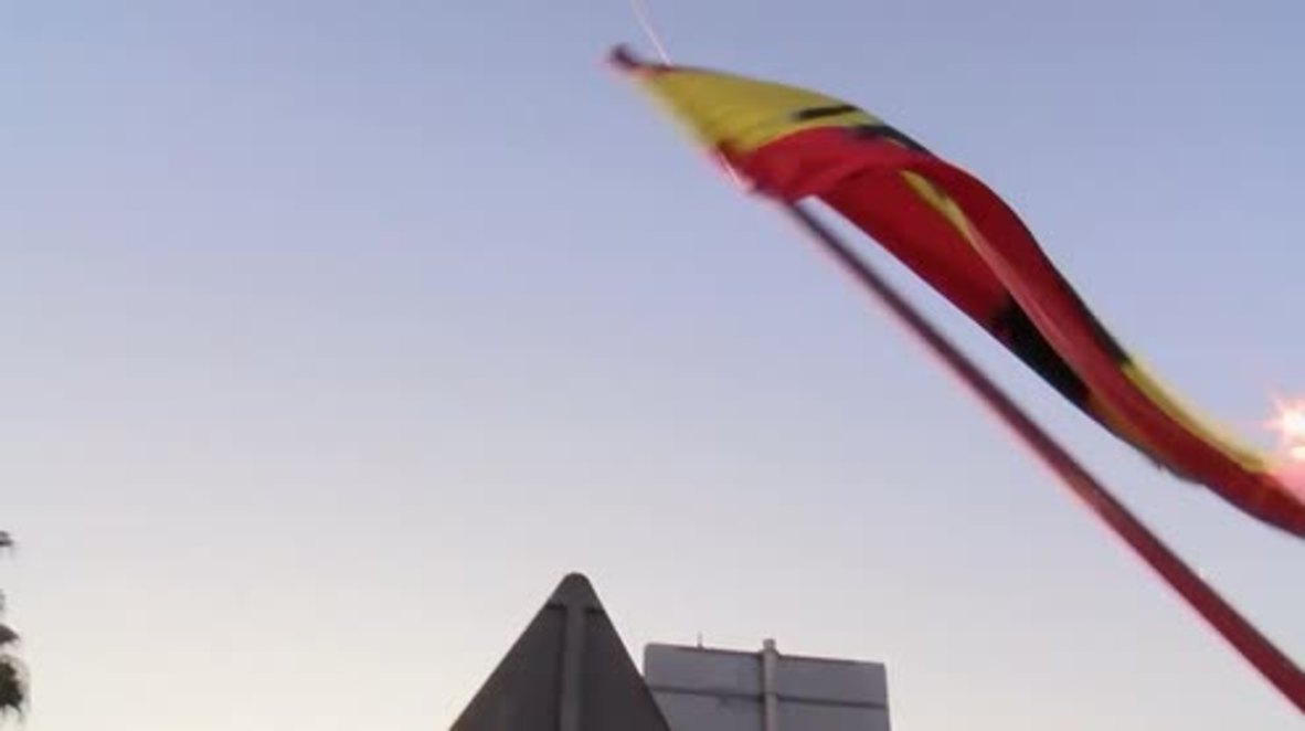 Spain: 'We have to defend Spain till death' - Unionists rally for security forces in Barcelona