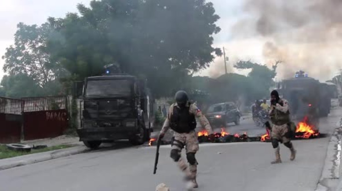 Haiti: Protesters burn tyres on streets, confront police, in demo against President Moise