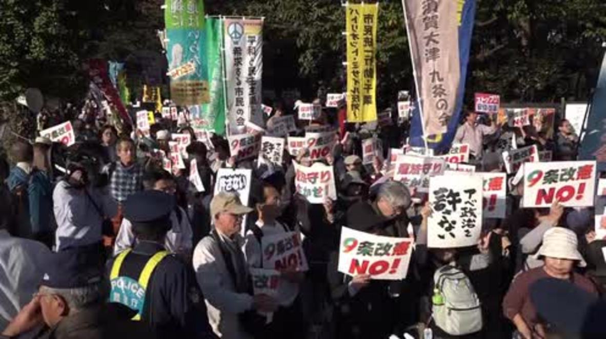 Japan: Thousands protest Shinzo Abe’s re-election ahead of Trump visit