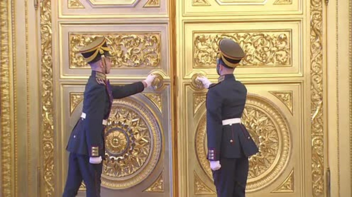 Russia: Putin awards foreign nationals with Order of Friendship